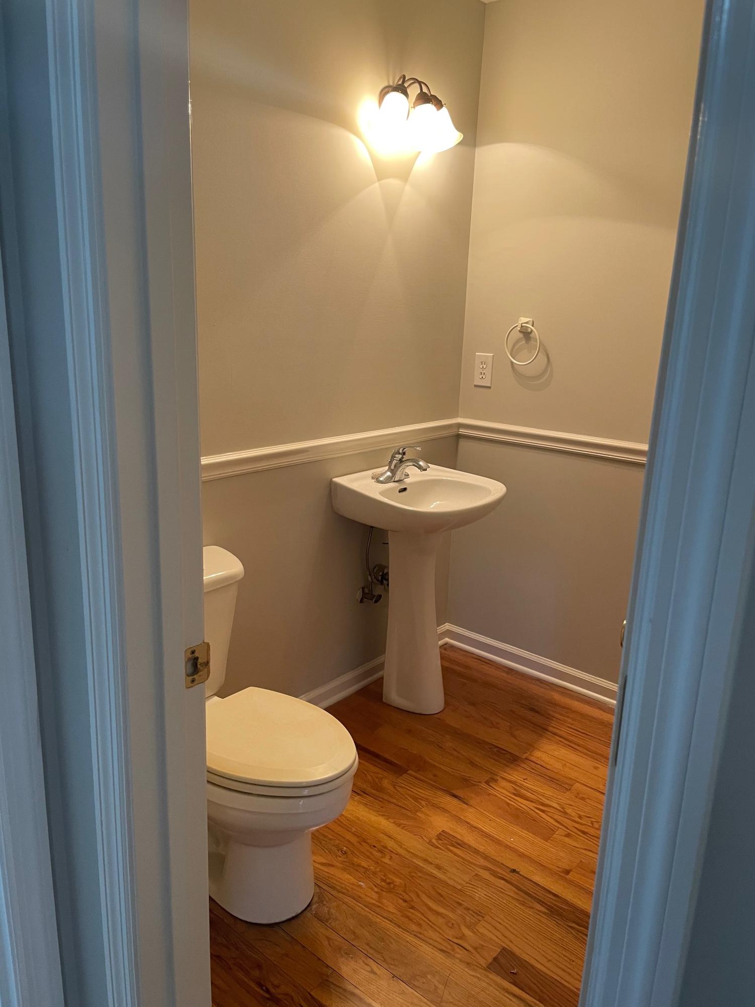 605 Windlass Road Knoxville, TN 37934 - Photo 22 of 40 Half Bath Down