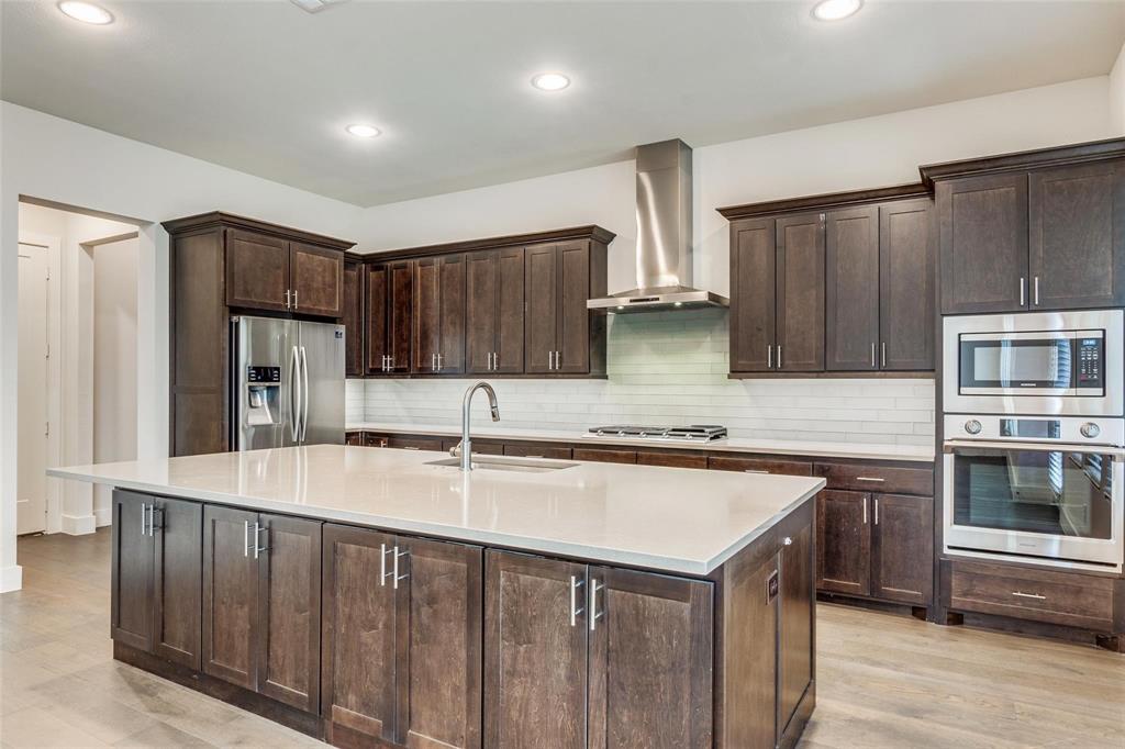 4119 Entrada Way Dallas, TX 75219 - Photo 6 of 20