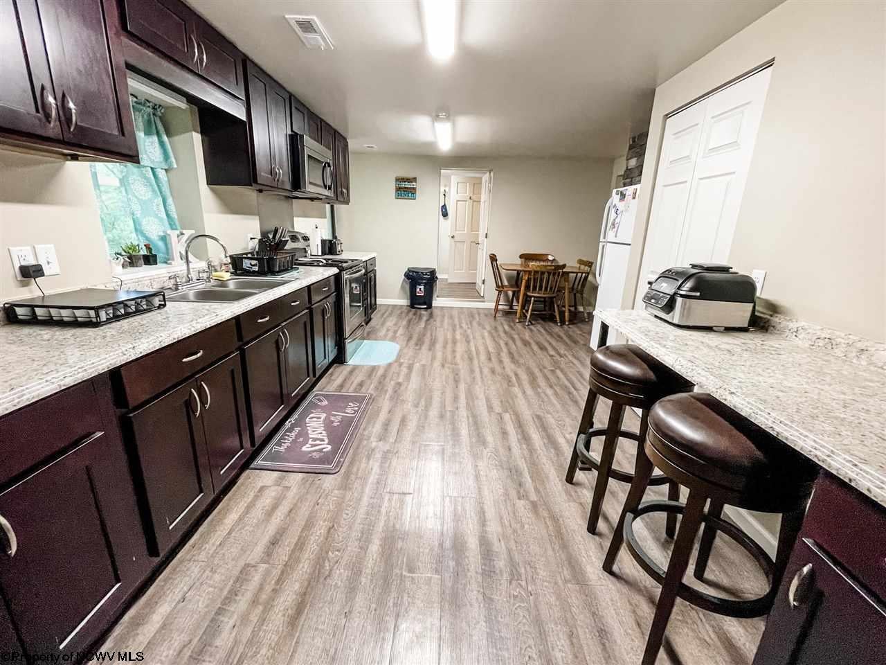 3074 Simpson Road Flemington, WV 26347 - Photo 7 of 18 Gallery Image 7