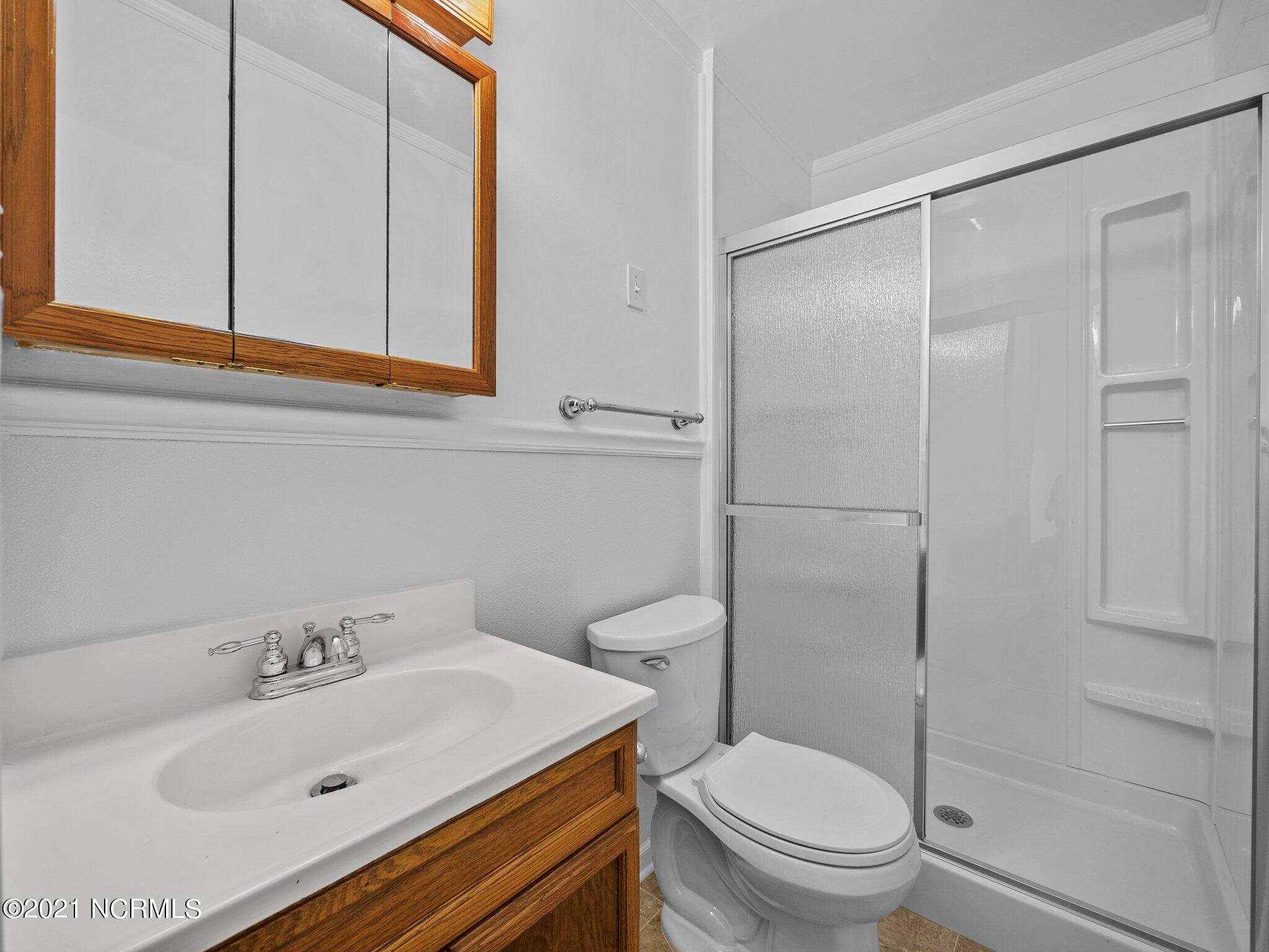 622 Winchester Road Jacksonville, NC 28546 - Photo 25 of 35 44-web-or-mls-P9080373