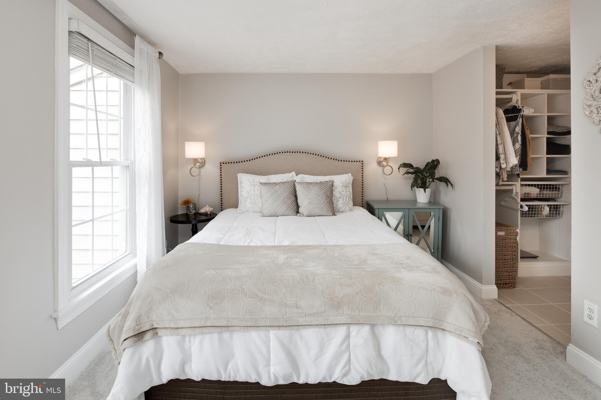 1661 Fieldthorn Drive Reston, VA 20194 - Photo 17 of 34 Gallery Image 17