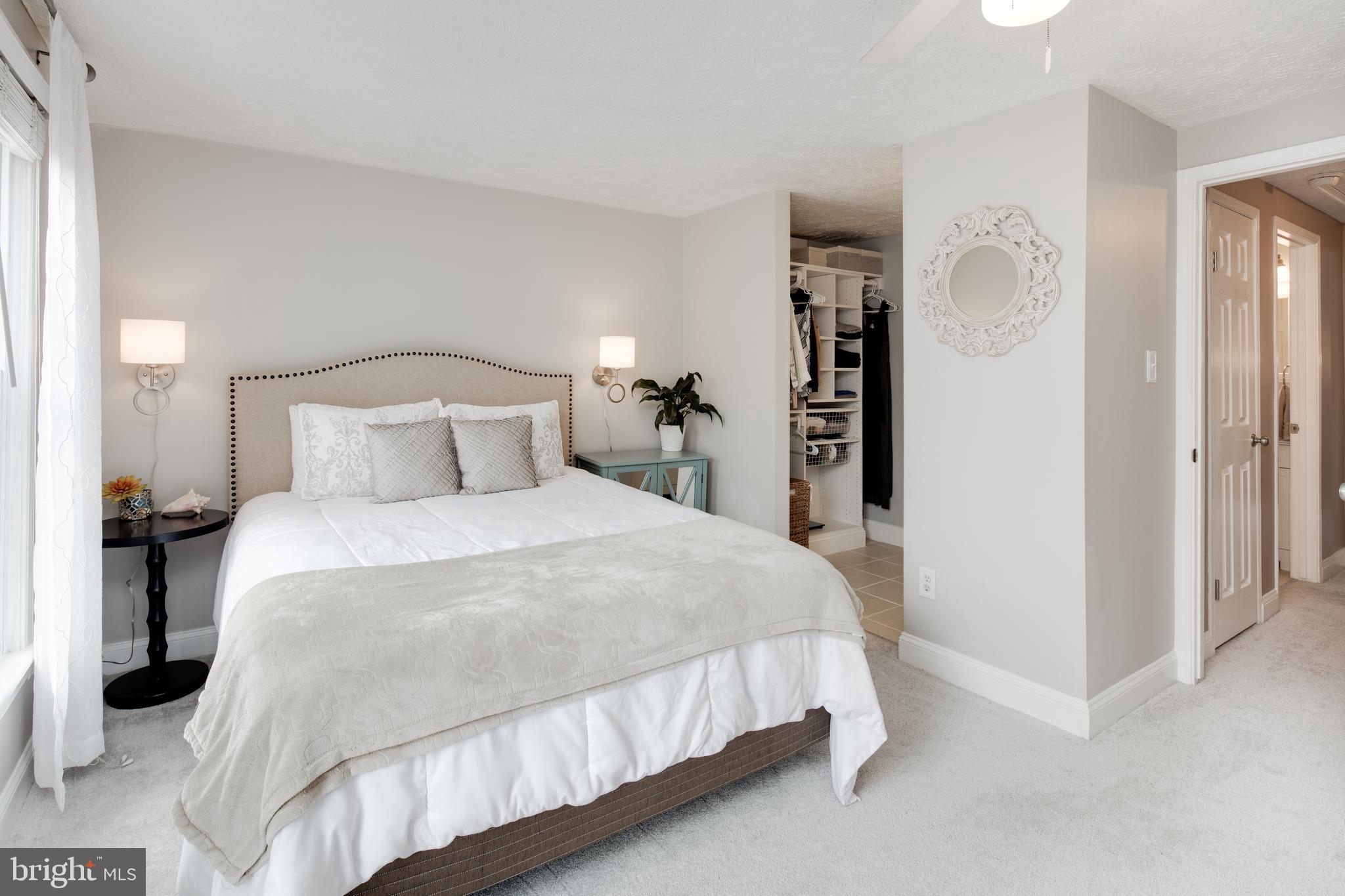 1661 Fieldthorn Drive Reston, VA 20194 - Photo 18 of 34 Gallery Image 18