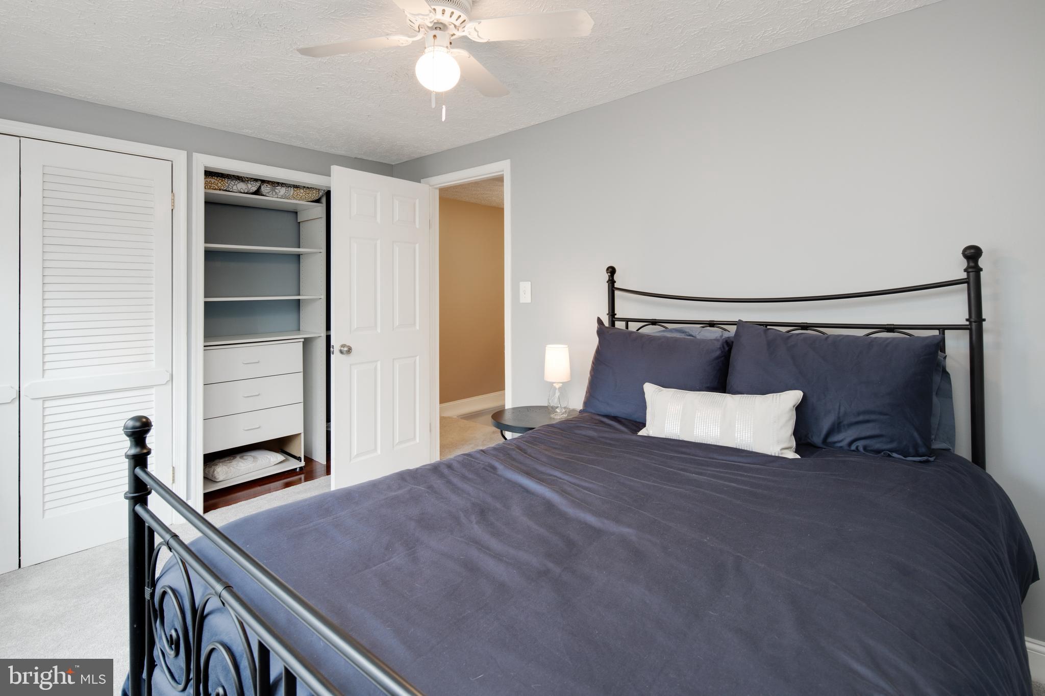 1661 Fieldthorn Drive Reston, VA 20194 - Photo 25 of 34 Gallery Image 25