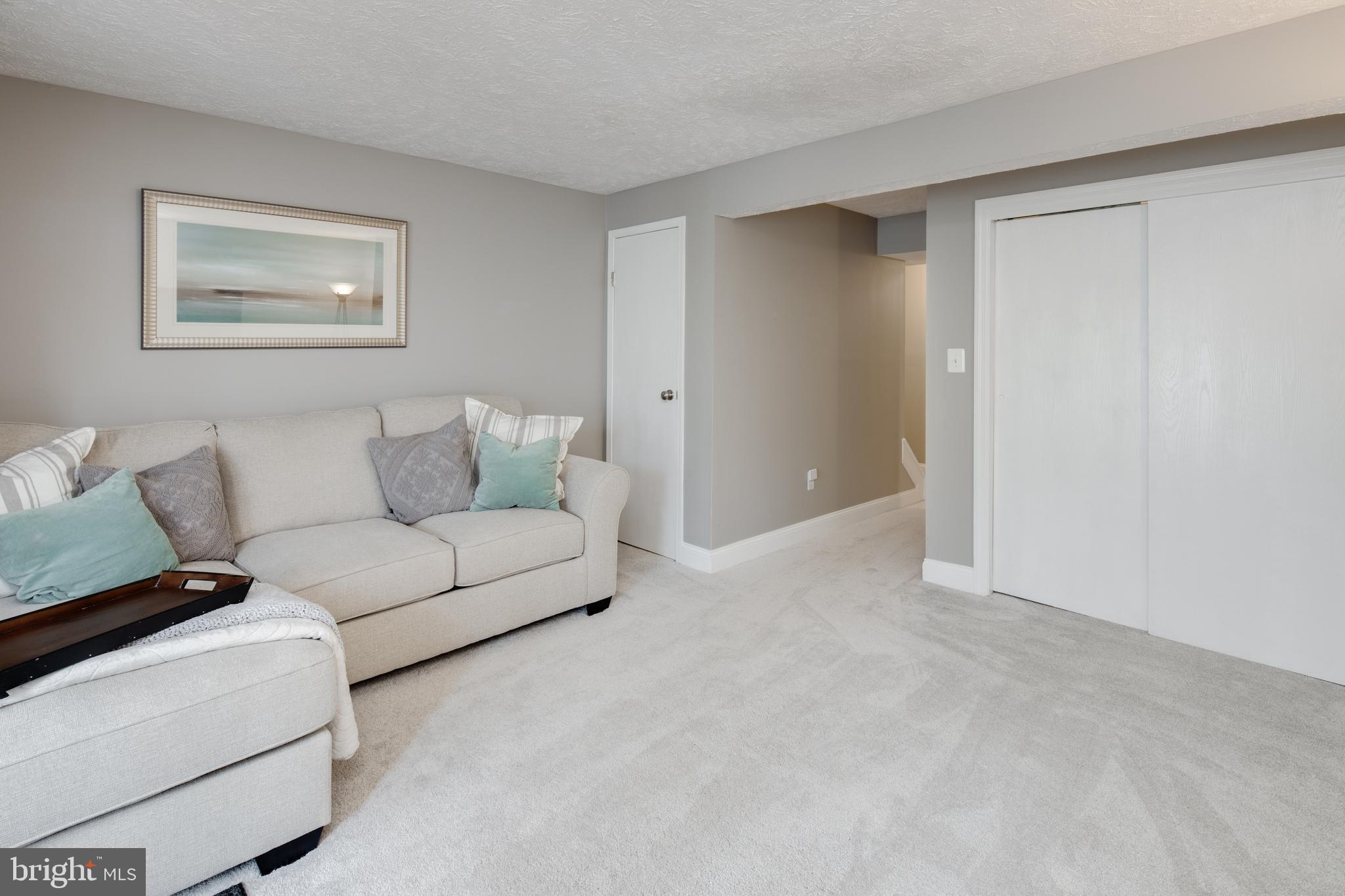 1661 Fieldthorn Drive Reston, VA 20194 - Photo 28 of 34 Gallery Image 28