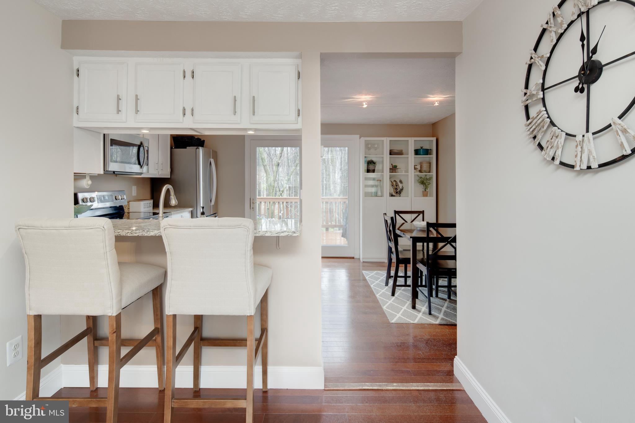 1661 Fieldthorn Drive Reston, VA 20194 - Photo 9 of 34 Gallery Image 9