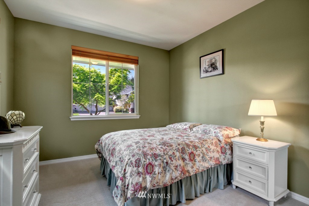 23930 Northeast Adair Road Redmond, WA 98053 - Photo 11 of 17