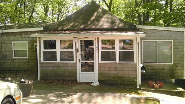 97 Russell Road Wellesley, MA 02482 - Photo 1 of 7
