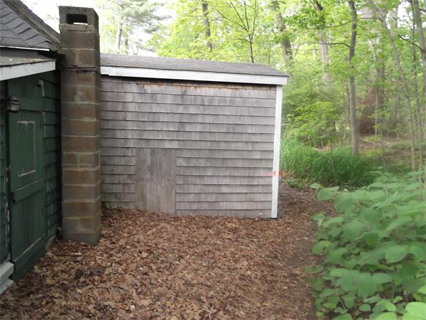 97 Russell Road Wellesley, MA 02482 - Photo 5 of 7