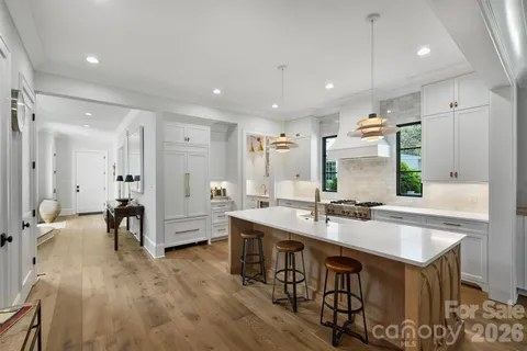 $2,225,000 | 2714 Selwyn Avenue, Charlotte, NC 28209