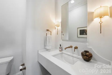 $2,225,000 | 2714 Selwyn Avenue, Charlotte, NC 28209