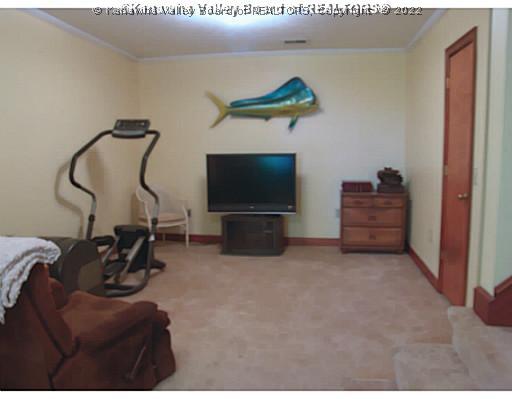 975 North Rustling Road South Charleston, WV 25303 - Photo 13 of 16 Den/Family/Great Room.