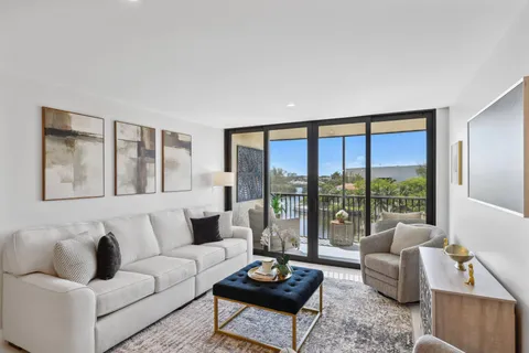 $579,000 | 13 Royal Palm Way, Unit 5020, Boca Raton, FL 33432