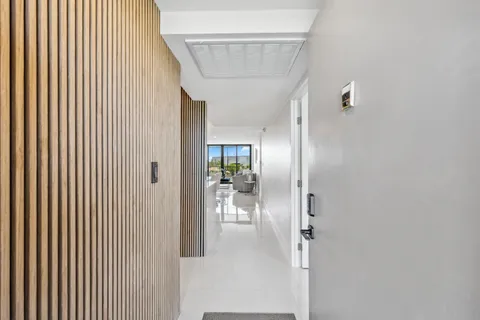 $579,000 | 13 Royal Palm Way, Unit 5020, Boca Raton, FL 33432