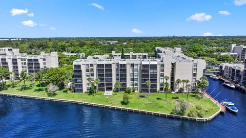 $579,000 | 13 Royal Palm Way, Unit 5020, Boca Raton, FL 33432