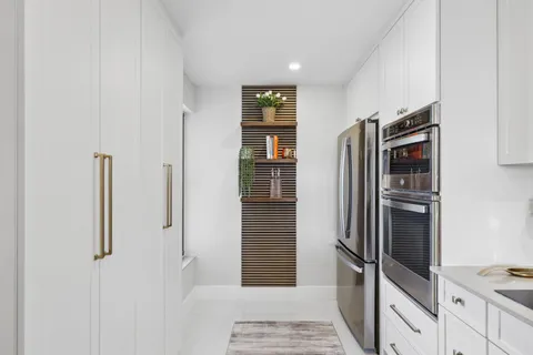 $579,000 | 13 Royal Palm Way, Unit 5020, Boca Raton, FL 33432