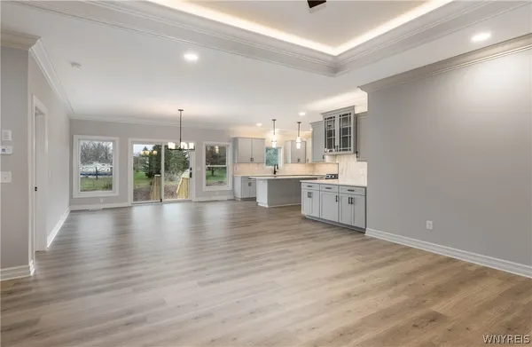 $699,900 | 7290 Woodhaven Drive, Lockport Town, NY 14094