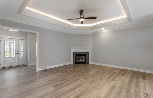 $699,900 | 7290 Woodhaven Drive, Lockport Town, NY 14094