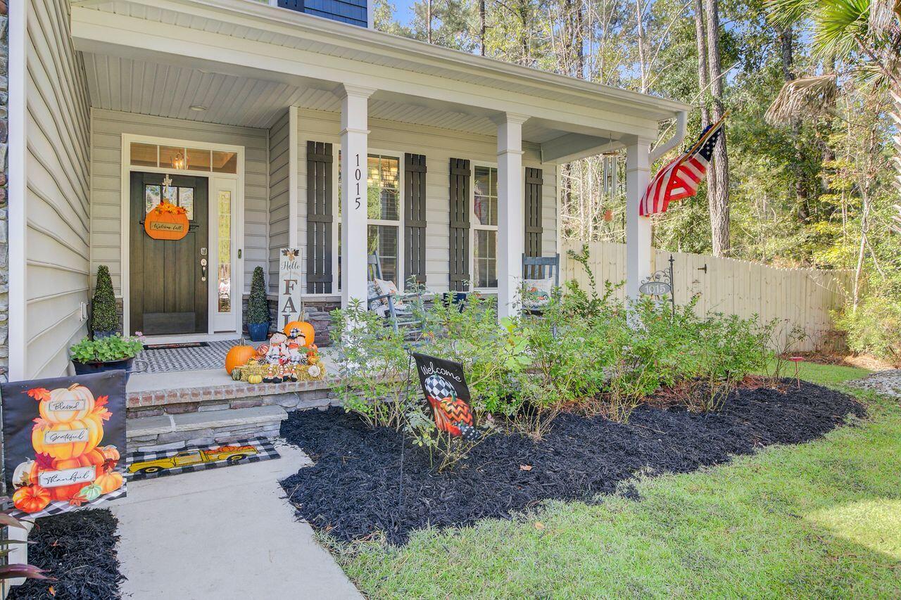 1015 Deep Gap Road Ridgeville, SC 29472 - Photo 15 of 56 Front Porch