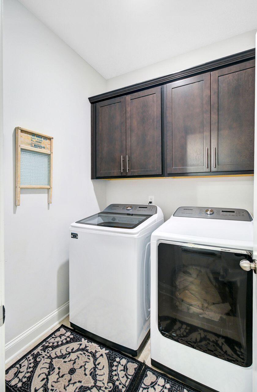 1015 Deep Gap Road Ridgeville, SC 29472 - Photo 27 of 56 Laundry