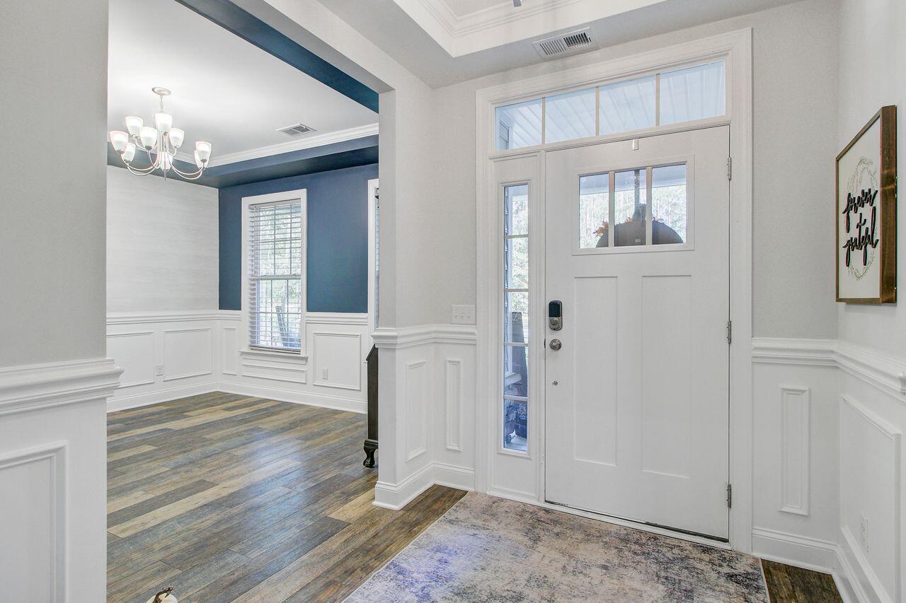 1015 Deep Gap Road Ridgeville, SC 29472 - Photo 4 of 56 Foyer
