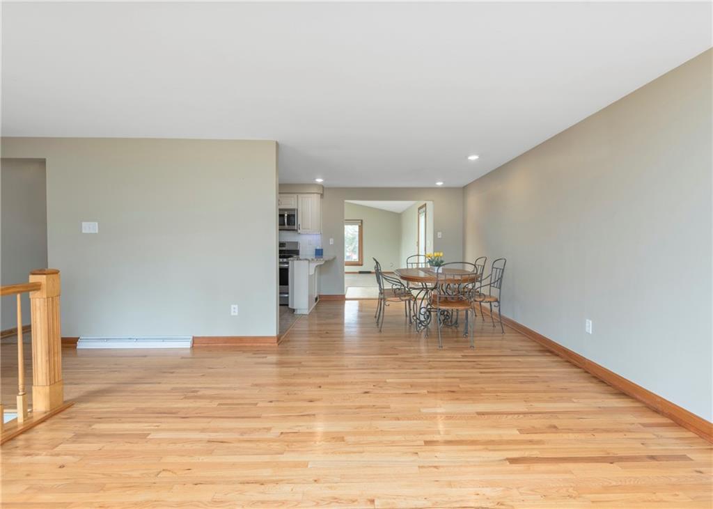 222 Wyngate Road Coraopolis, PA 15108 - Photo 17 of 36 Gallery Image 17