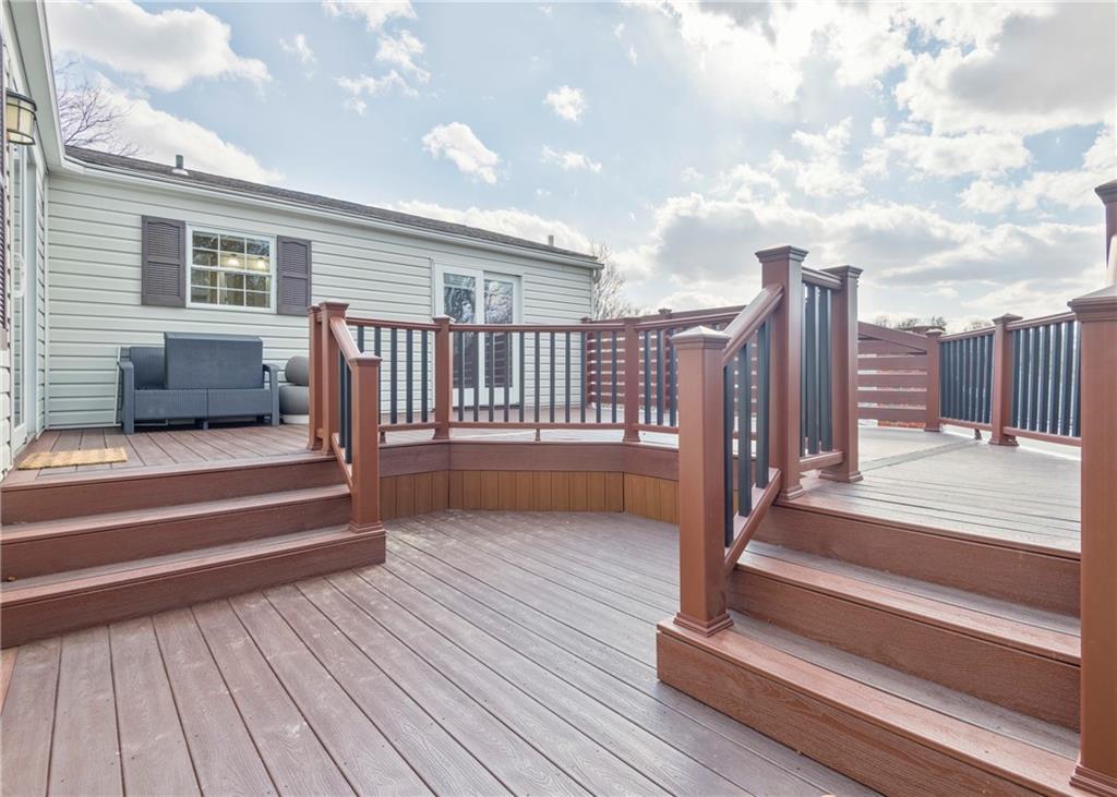 222 Wyngate Road Coraopolis, PA 15108 - Photo 9 of 36 Gallery Image 9