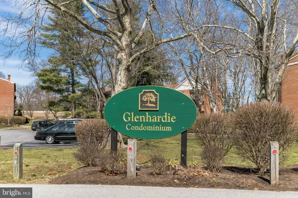 $2,295 | 349 Drummers Lane, Unit 349, Wayne, PA 19087