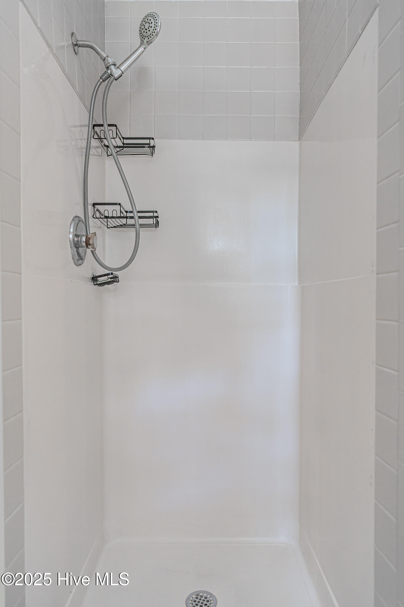 606 John McQueen Road Aberdeen, NC 28315 - Photo 19 of 38 primary en suite