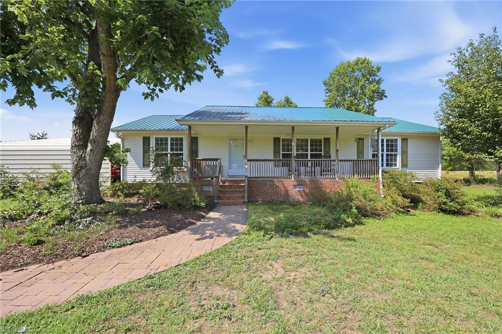 852 Boone Road Burlington, NC 27217 - Photo 4 of 37 Gallery Image 4