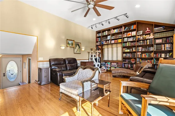 $489,900 | 135 Orchard Park Boulevard, Irondequoit, NY 14609