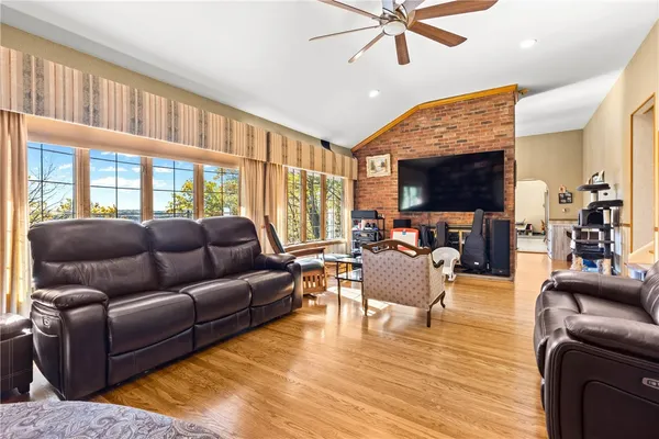 $489,900 | 135 Orchard Park Boulevard, Irondequoit, NY 14609