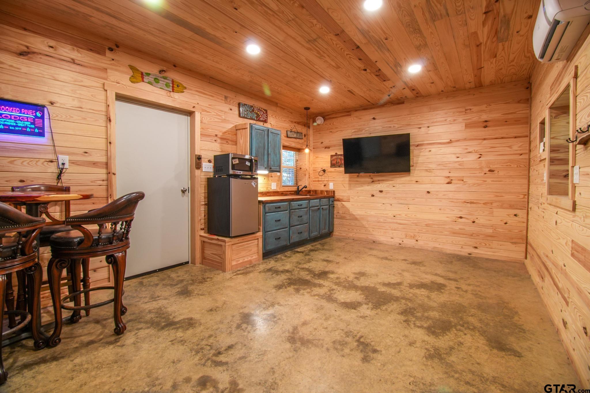 748 County Road Rusk, TX 75785 - Photo 10 of 40