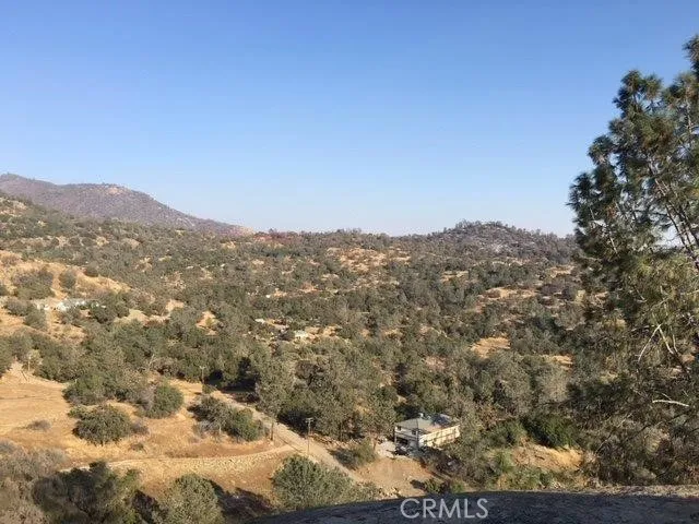 37 Lynx Prather, CA 93651 - Photo 35 of 64