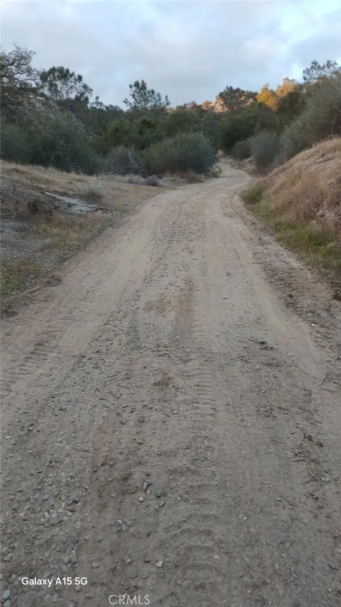 37 Lynx Prather, CA 93651 - Photo 40 of 64 a view of a road with an ocean view