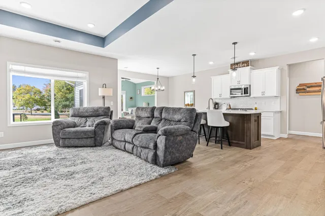 $465,900 | 347 Riverview Circle, Hanover, MN 55341