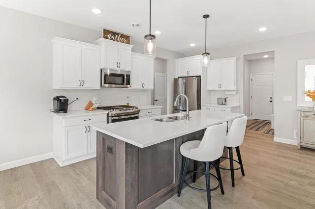 $465,900 | 347 Riverview Circle, Hanover, MN 55341