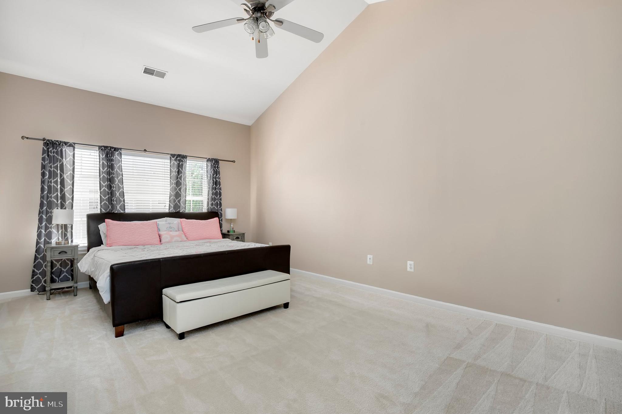 612 Springhouse Square Southeast Leesburg, VA 20175 - Photo 15 of 31 Gallery Image 15