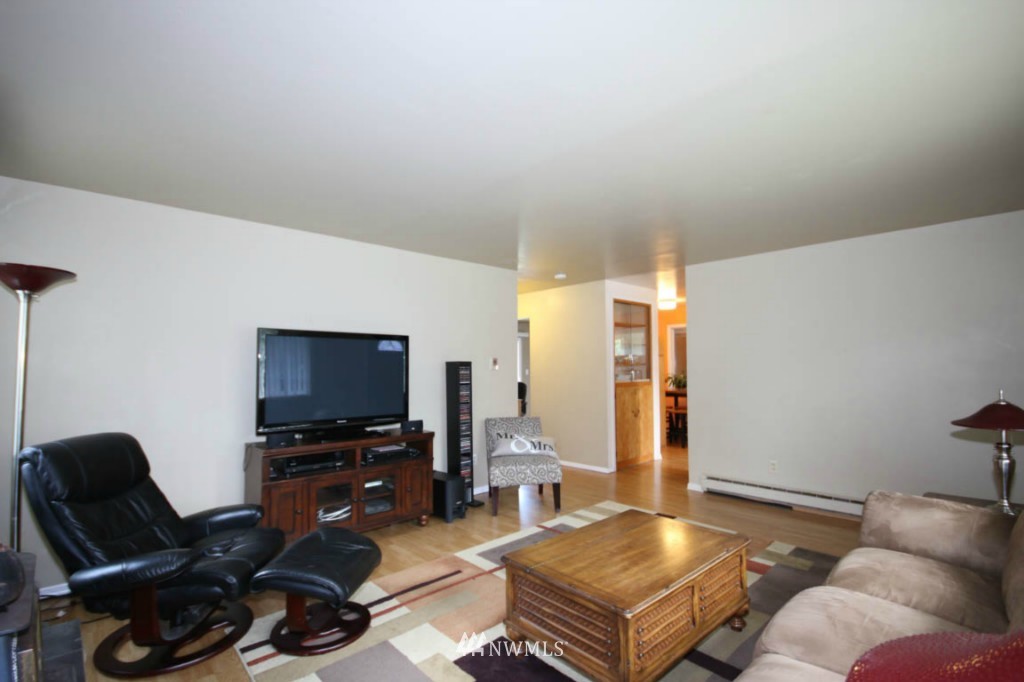 4606 Bay Road Birch Bay, WA 98230 - Photo 2 of 17