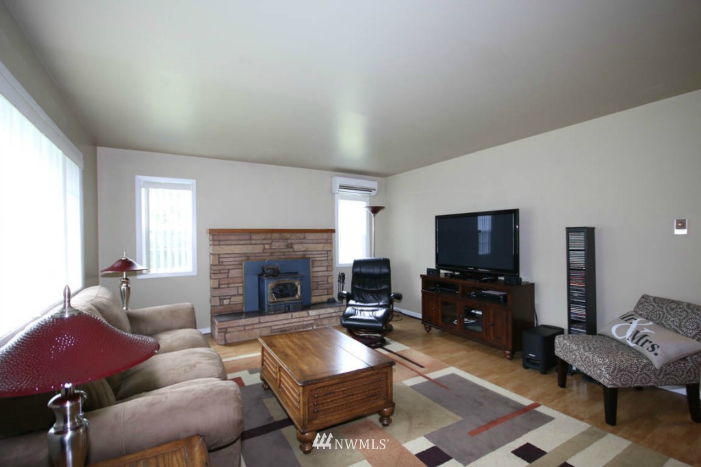 4606 Bay Road Birch Bay, WA 98230 - Photo 4 of 17