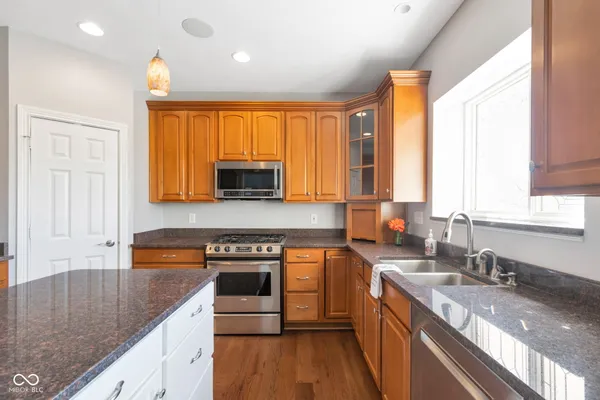 $850,000 | 11752 Skyhawk Court, Fishers, IN 46037