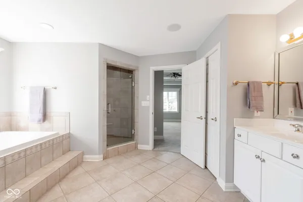 $850,000 | 11752 Skyhawk Court, Fishers, IN 46037