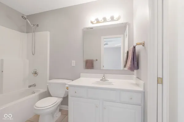 $850,000 | 11752 Skyhawk Court, Fishers, IN 46037