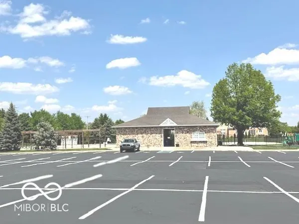 $850,000 | 11752 Skyhawk Court, Fishers, IN 46037