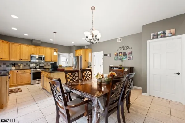 $1,449,998 | 107 Hamilton Trail, Totowa, NJ 07512