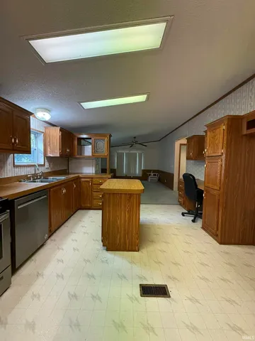 $95,000 | 5817 North Rod And Gun Club, Bruceville, IN 47516