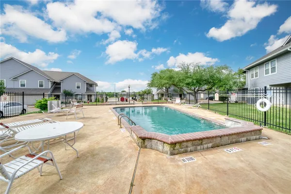 $259,000 | 1301 Canyon Creek Circle, College Station, TX 77840