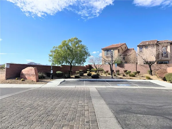 $1,995 | 9313 Night Mesa Street, Las Vegas, NV 89178