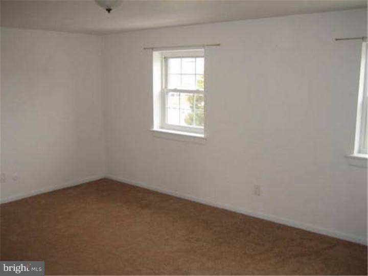 12615 Medford Road Philadelphia, PA 19154 - Photo 12 of 14