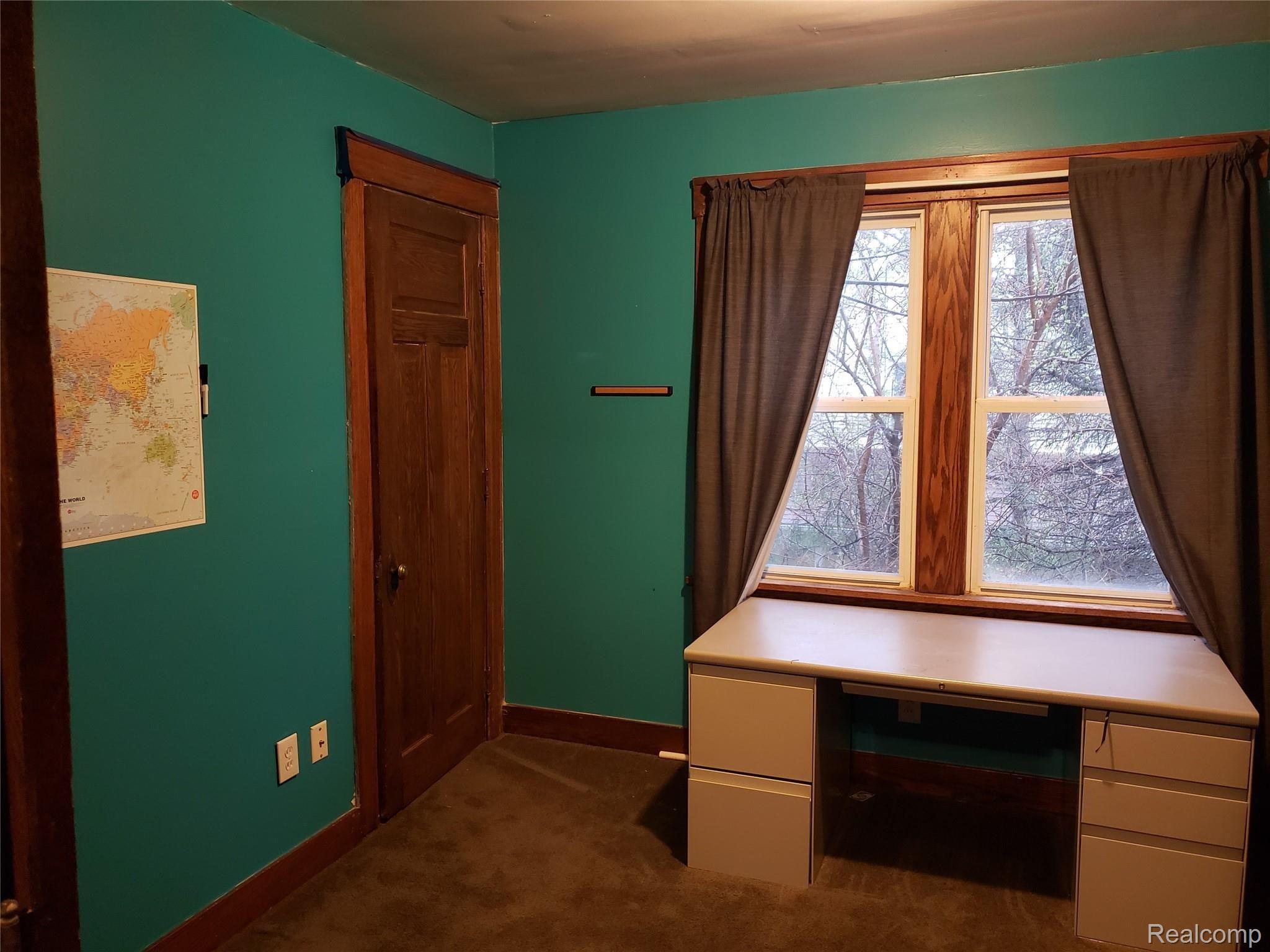 27632 Arsenal Road Flat Rock, MI 48134 - Photo 23 of 24 20210506_195532.jpg
