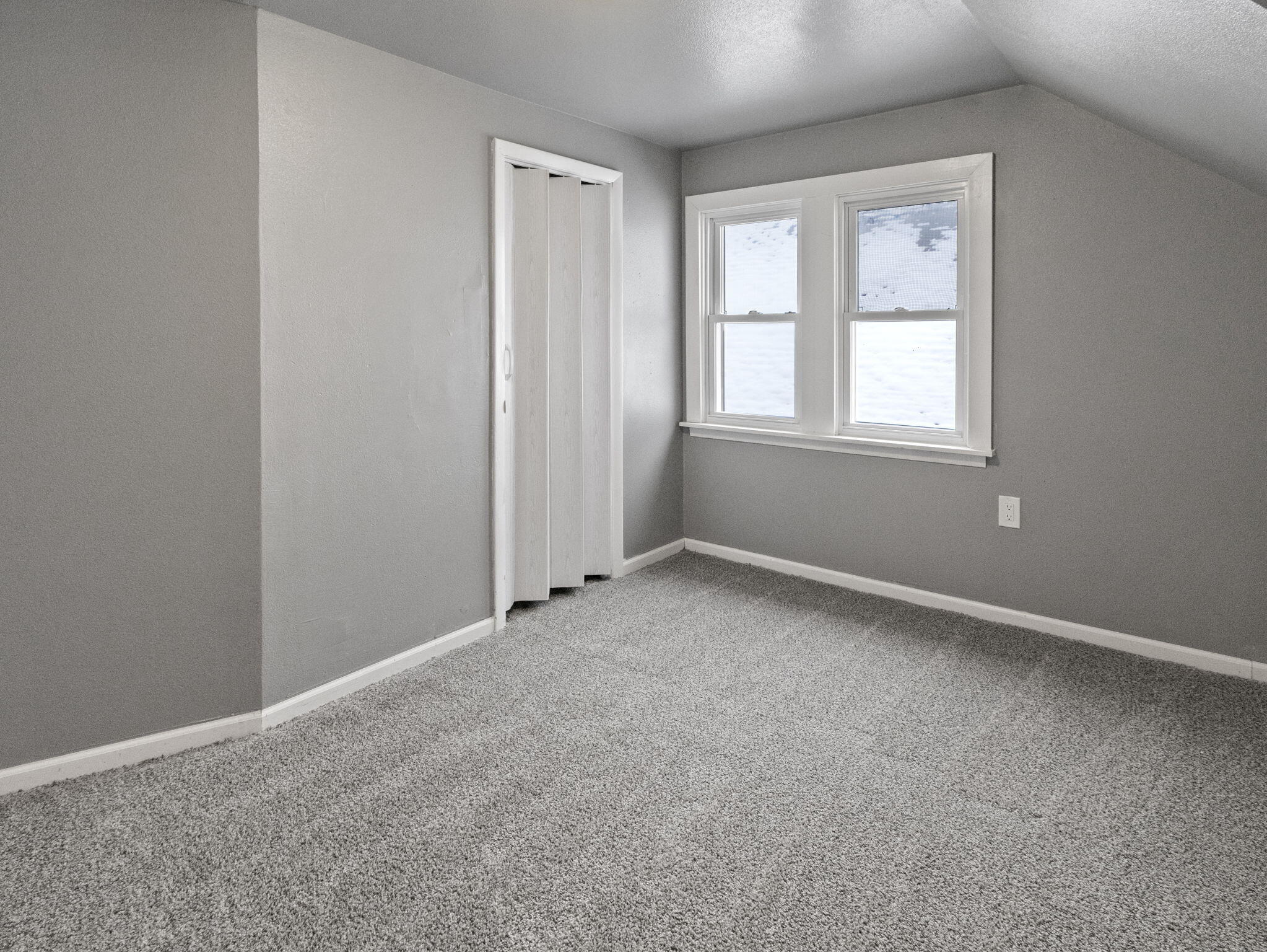 2415 North 53rd Street Milwaukee, WI 53210 - Photo 13 of 30 8-web-or-mls-IMG_1120